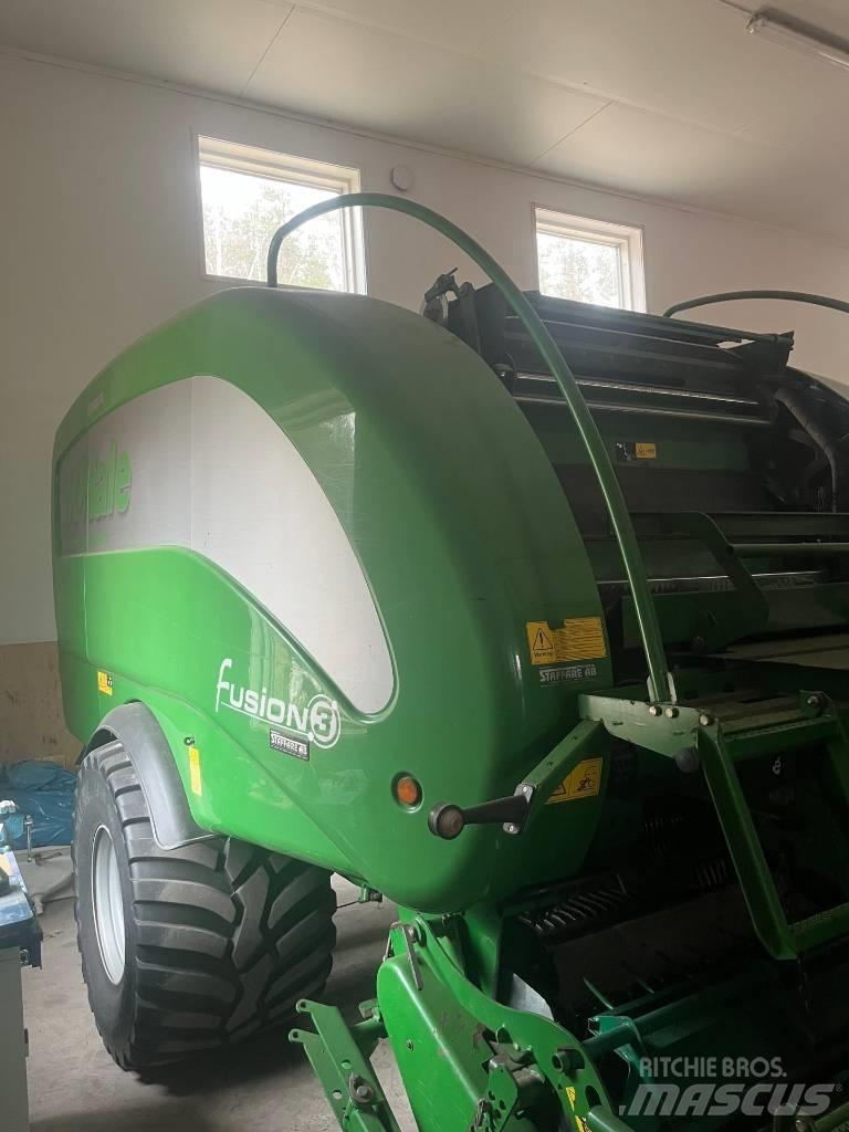 McHale Fusion 3 Rundballe-pressere