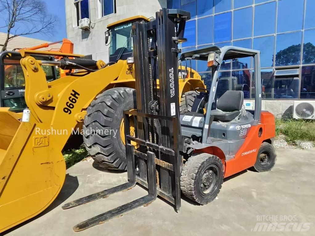 Toyota 8 FD 30 Diesel gaffeltrucks