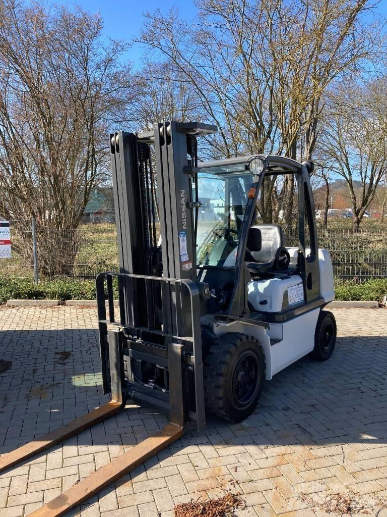 Nissan YG1D2A32Q Diesel gaffeltrucks