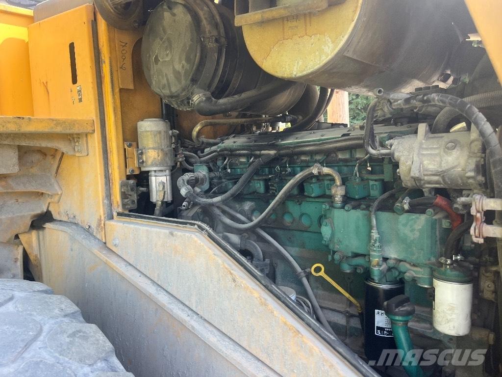 Volvo L 120 E Læssemaskiner på hjul