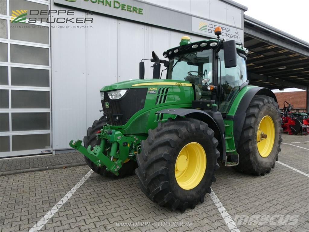 John Deere 6215R Traktorer