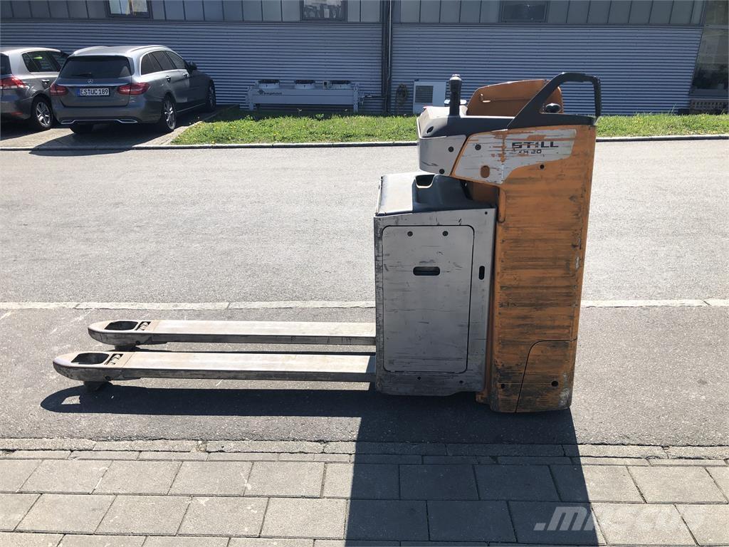 Still SXH 20 Gaffelstabler med gående fører