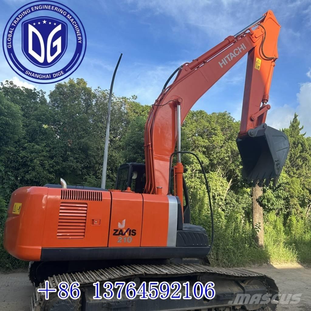 Hitachi 210LC Gravemaskiner på larvebånd