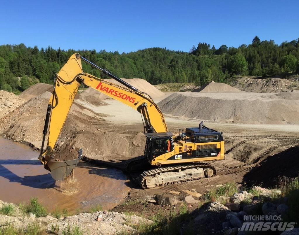 CAT 365C Gravemaskiner med lang gravebom