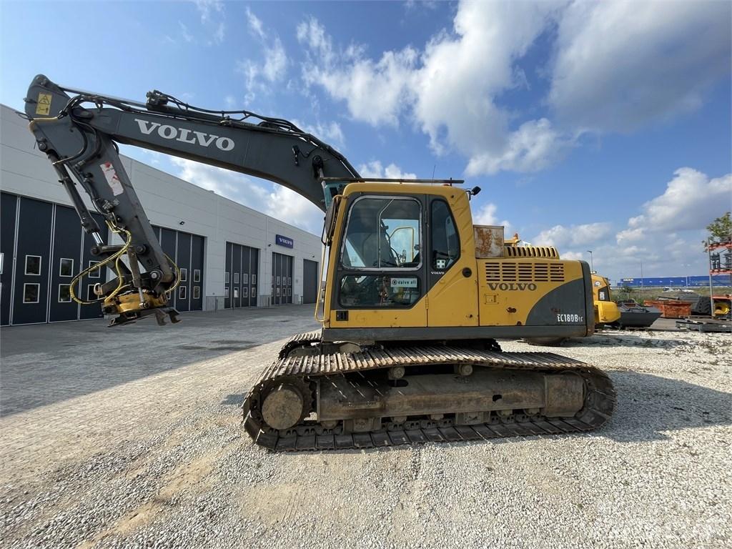 Volvo EC 180 B LC Gravemaskiner på larvebånd