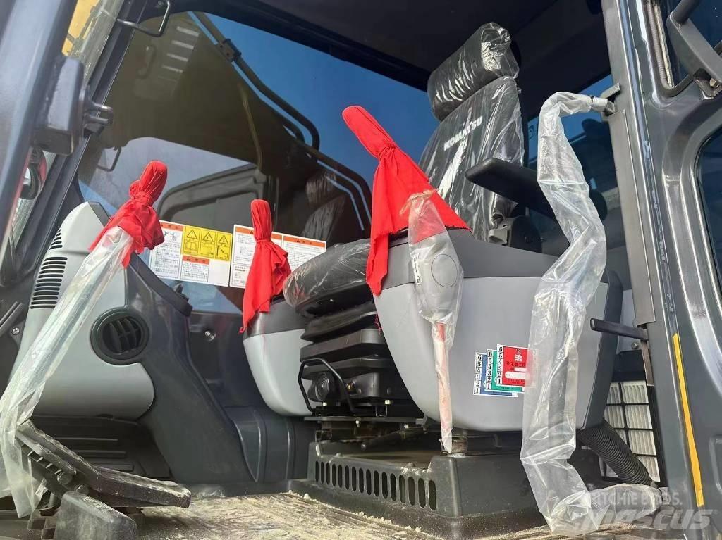 Komatsu PC450-8 Gravemaskiner på larvebånd