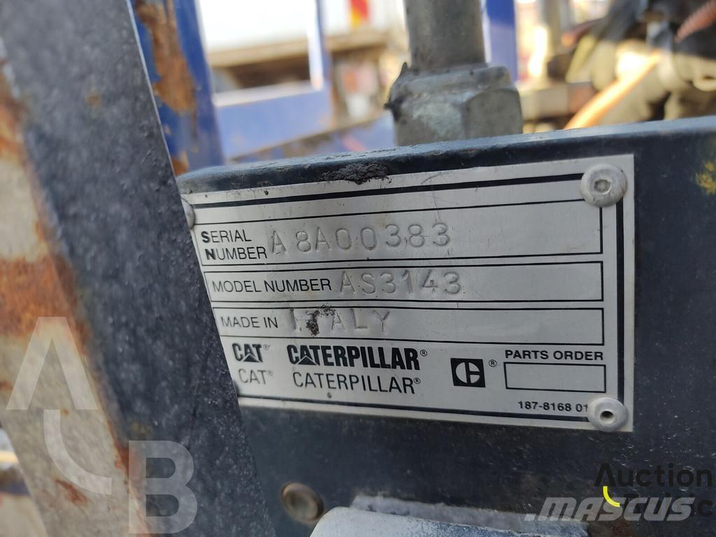 CAT AP 255 E Asfaltudlæggere