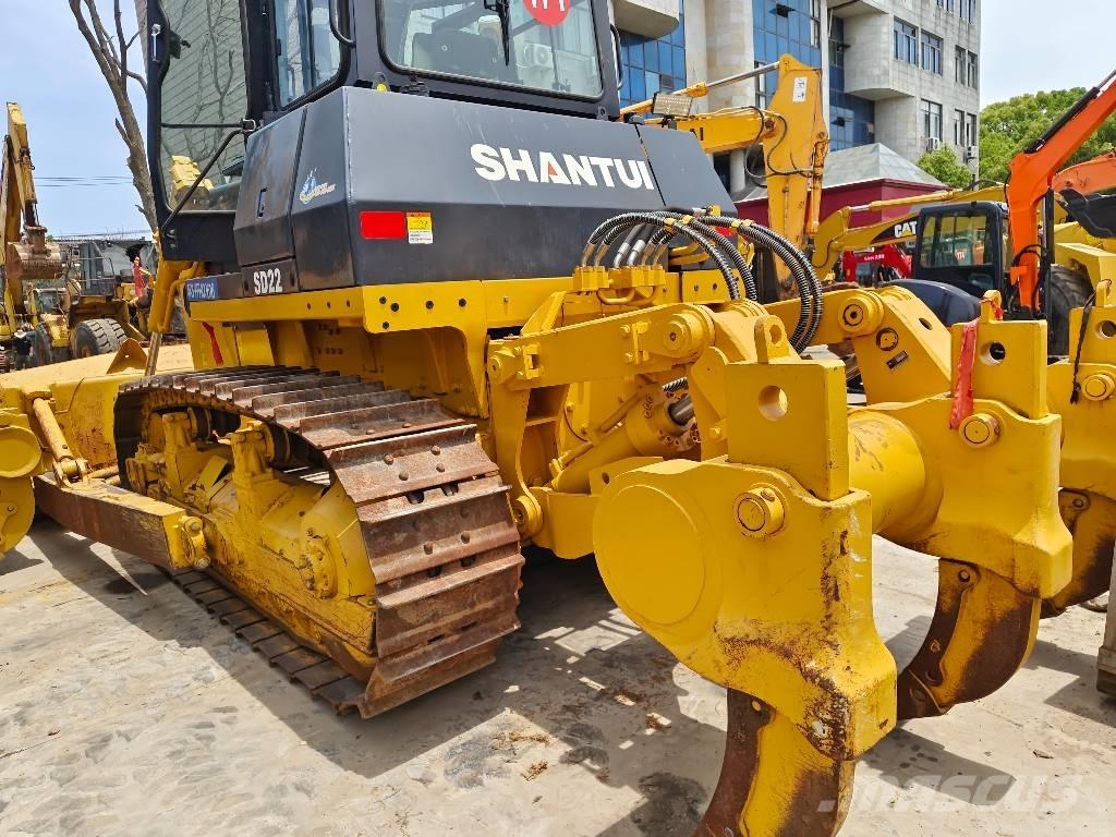 Shantui SD 22 Bulldozer på larvebånd