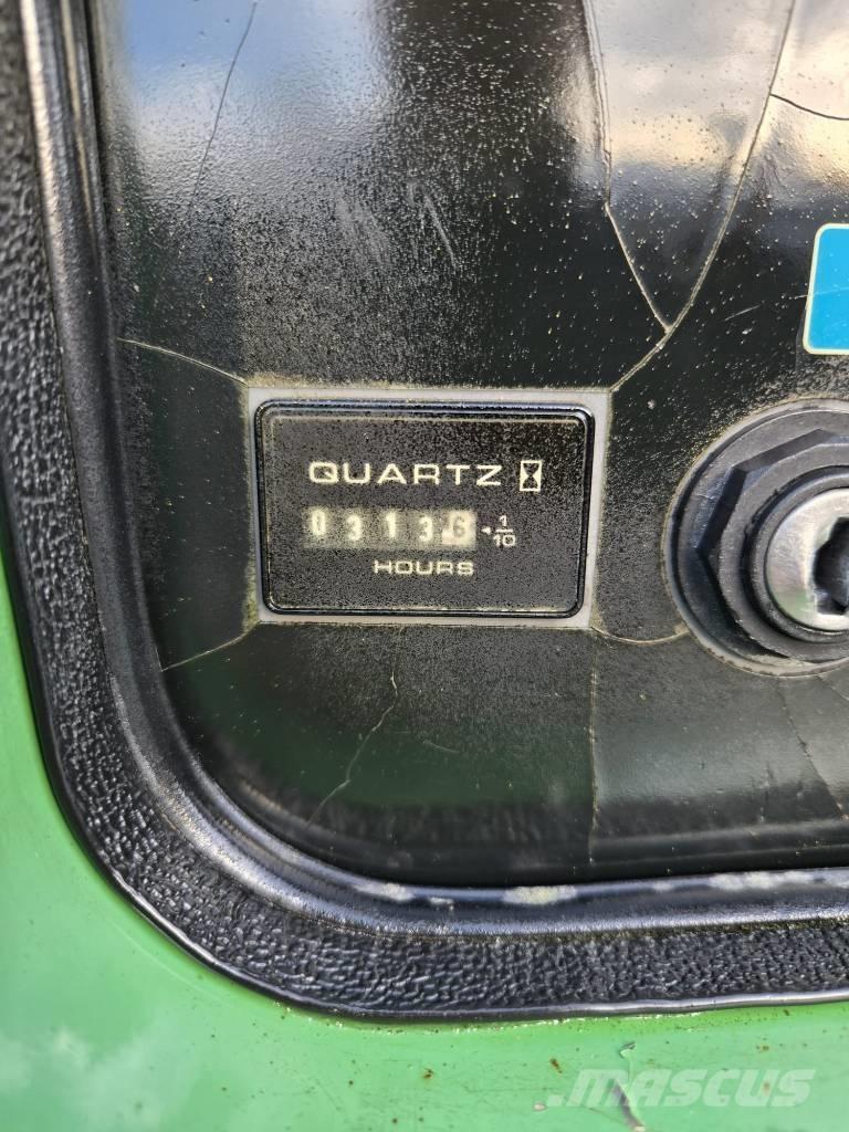 JLG 600 AJ Bomlifte med knækarm