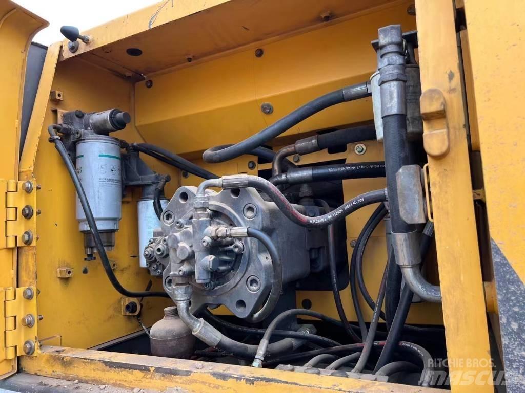 Volvo EC 290 B LC Gravemaskiner på larvebånd
