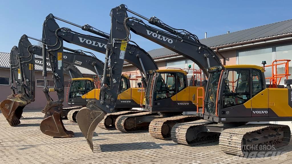 Volvo EC 220 E Gravemaskiner på larvebånd