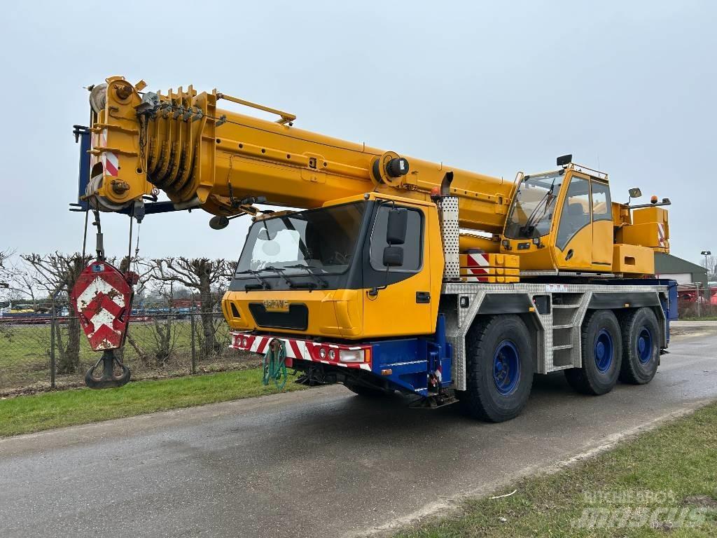 Grove GMK 3055 Kraner til alt terræn