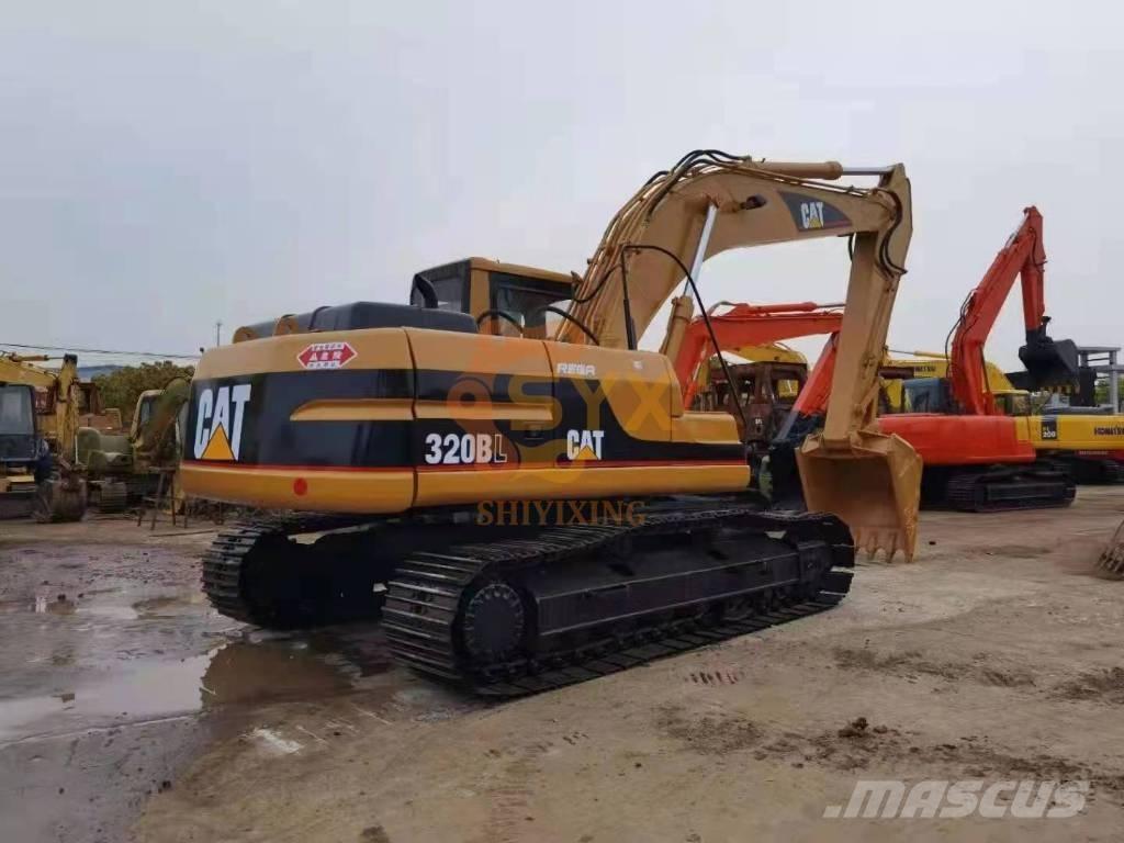 CAT 320 B Gravemaskiner på larvebånd