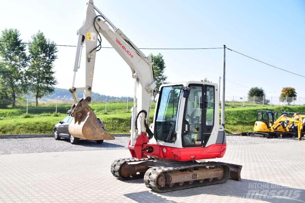 Takeuchi TB250 , A/C Minigravemaskiner