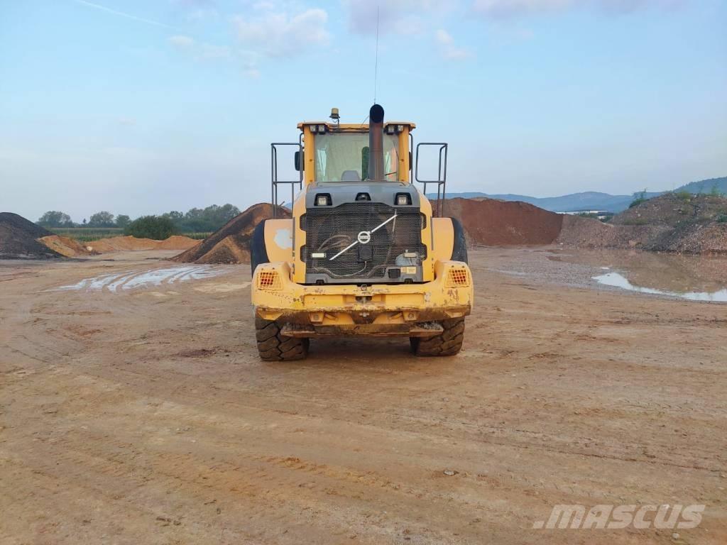 Volvo L 110 G Larvebåndslæssere