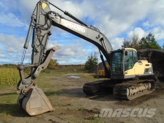 Volvo EC 220 DL Gravemaskiner på larvebånd