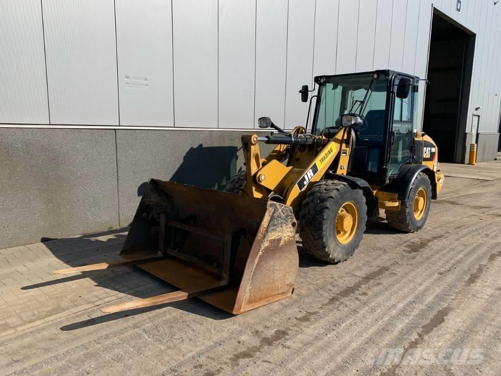CAT 906 Læssemaskiner på hjul