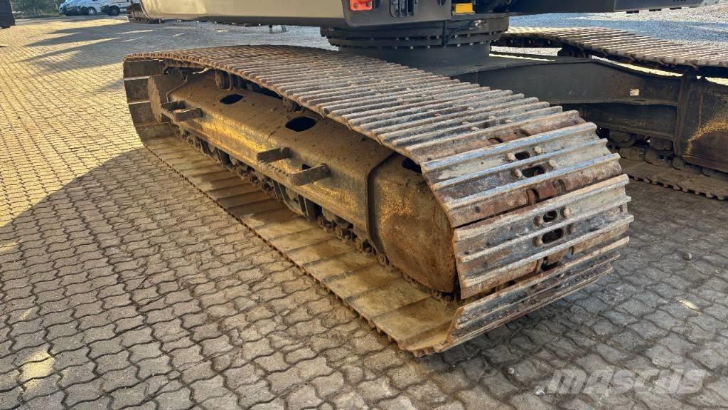 Volvo EC 220 E Gravemaskiner på larvebånd