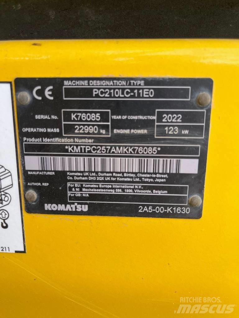Komatsu PC210LC-11E0 Gravemaskiner på larvebånd