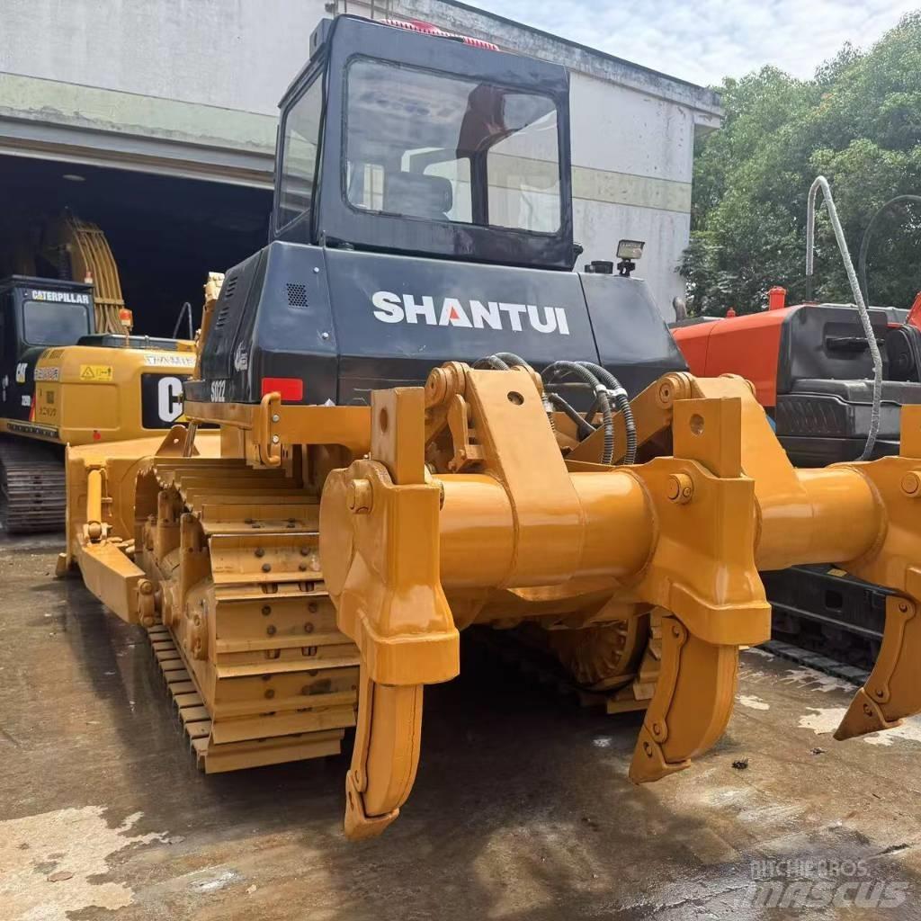 Shantui SD 22 Bulldozer på larvebånd