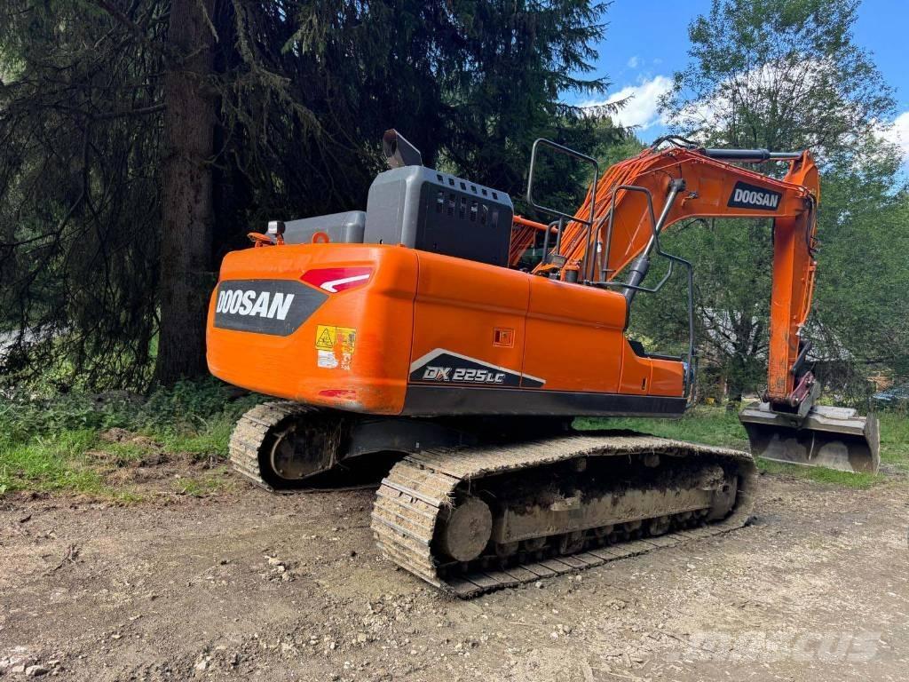 Doosan DX 225 LC-7 Gravemaskiner på larvebånd