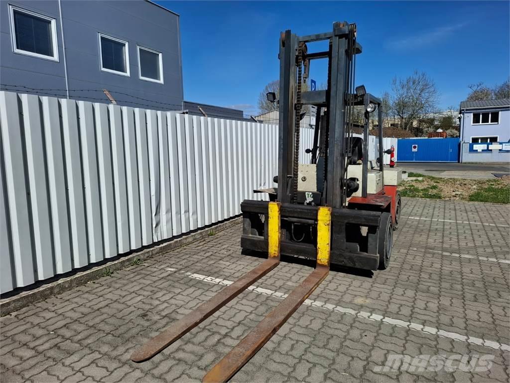 Nissan DF05A60U Diesel gaffeltrucks