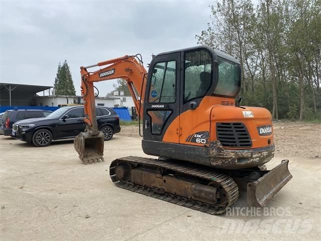Doosan DX 60 Minigravemaskiner