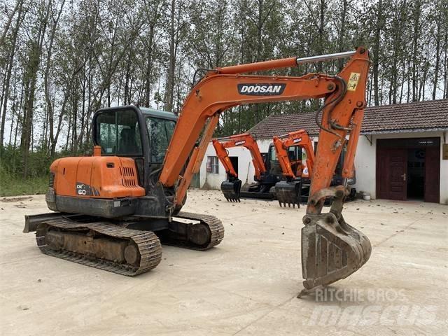 Doosan DX 60 Minigravemaskiner