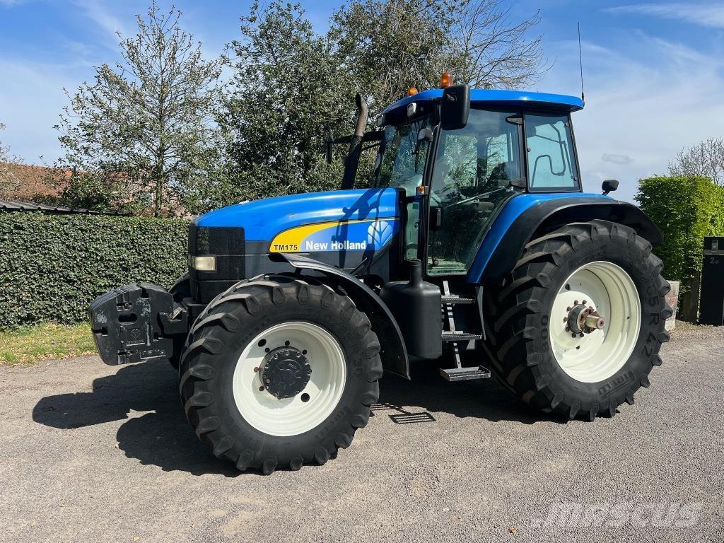 New Holland TM 175 Traktorer