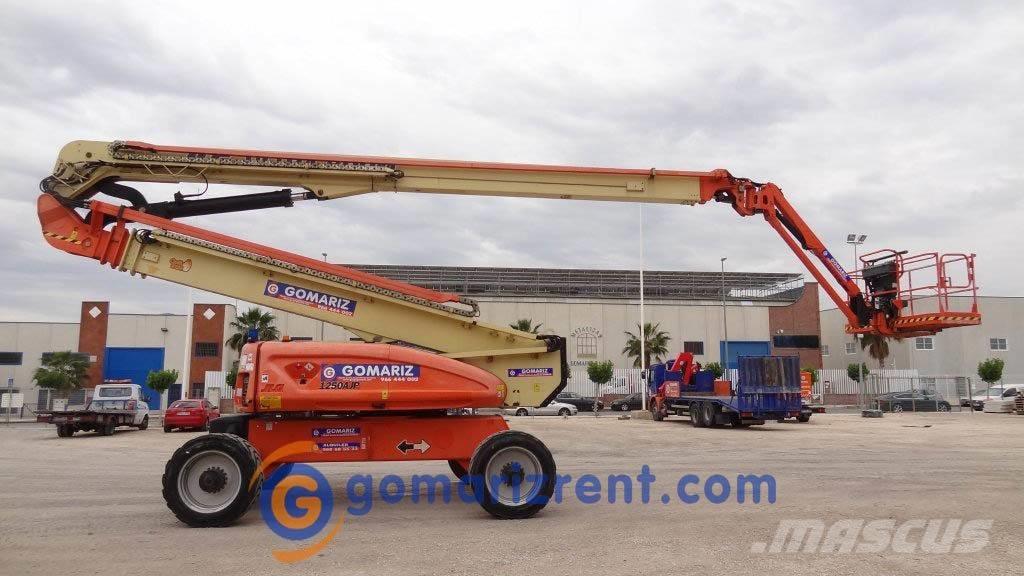 JLG 1250AJP Bomlifte med knækarm