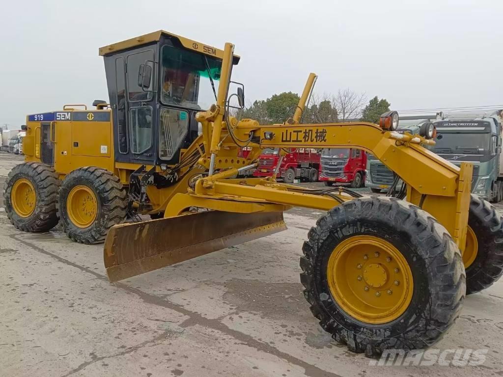 SEM 919 Vejhøvle / Gradere