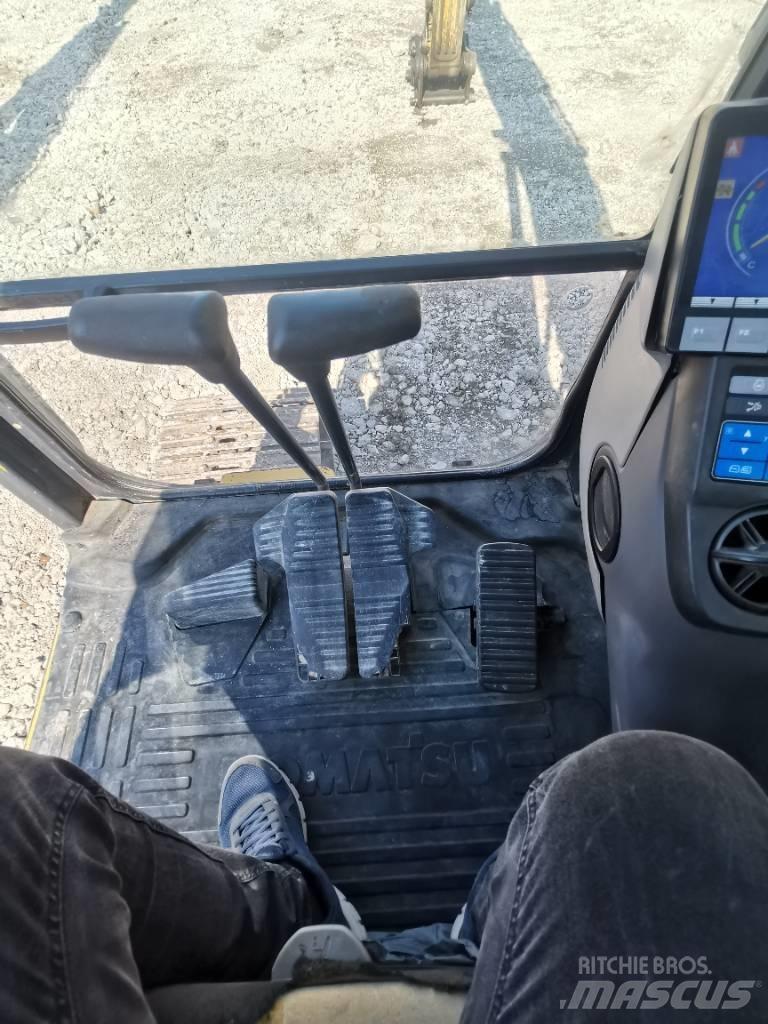Komatsu PC 240 Gravemaskiner på larvebånd