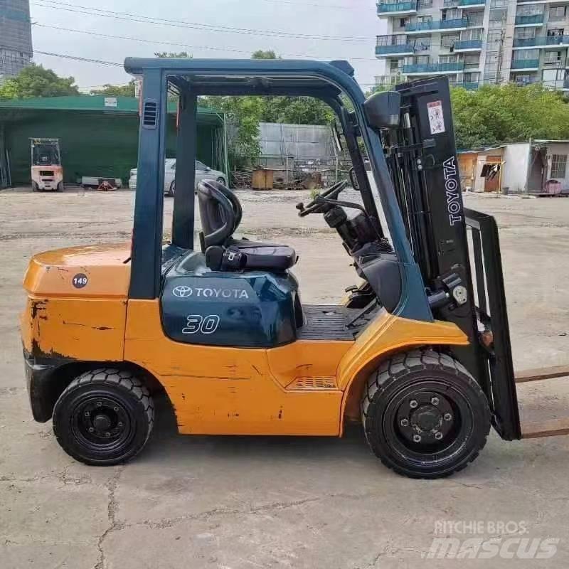 Toyota FD 30 Diesel gaffeltrucks