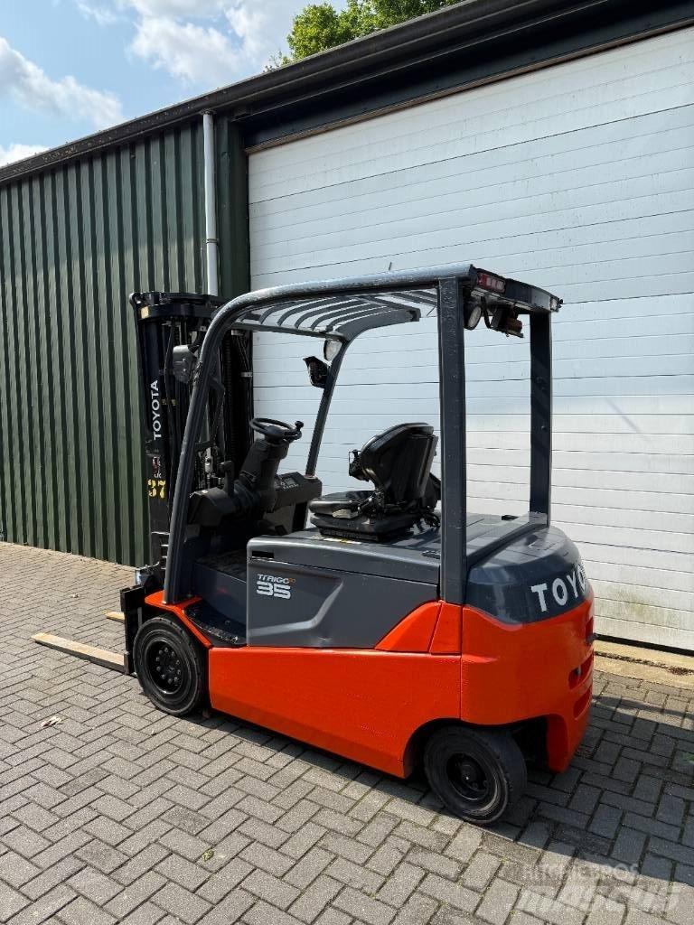 Toyota 8 FBMT 35 El gaffeltrucks