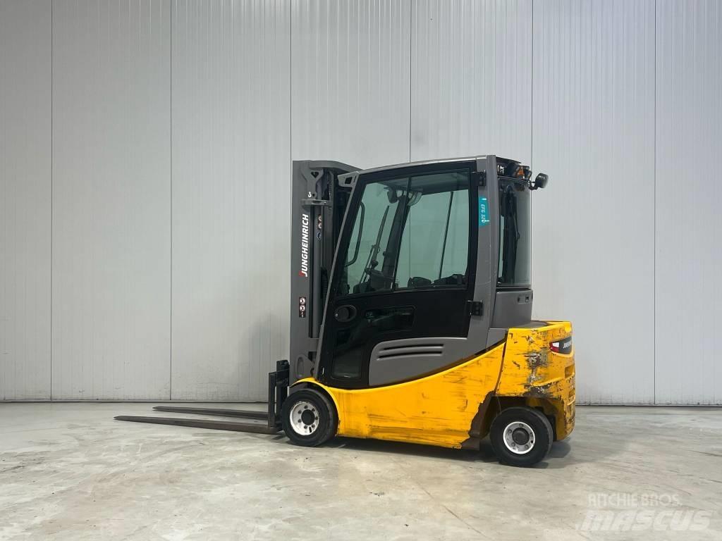 Jungheinrich EFG320 El gaffeltrucks