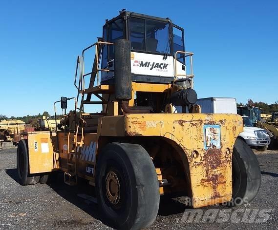 Fantuzzi MJ450H4 Gaffeltruck til containerhåndtering