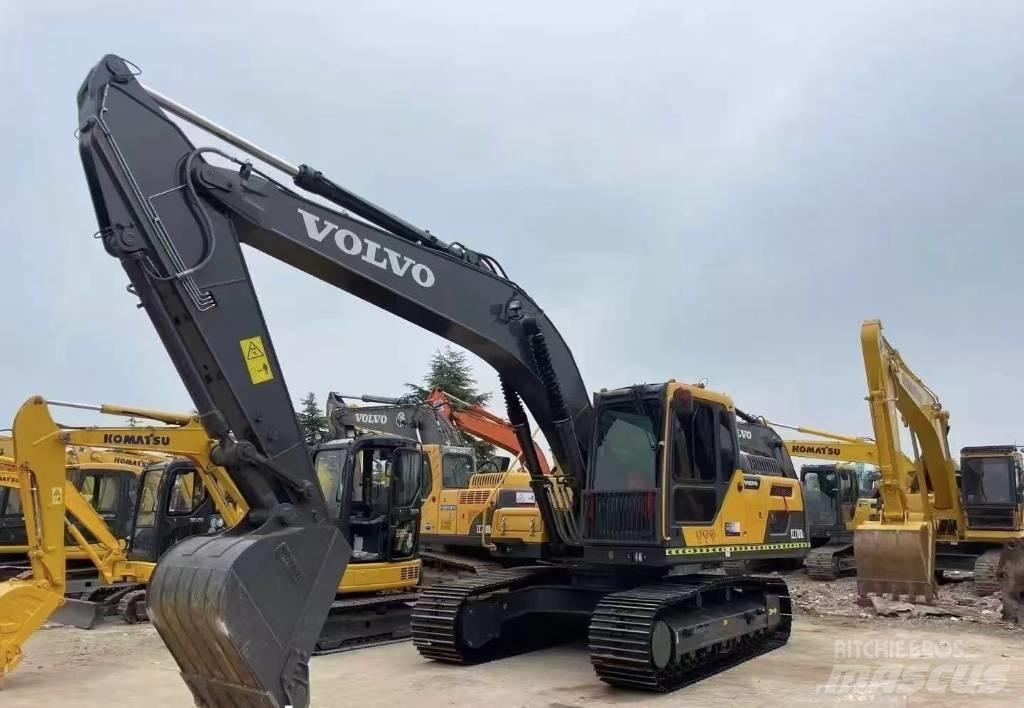 Volvo 210 Gravemaskiner på larvebånd
