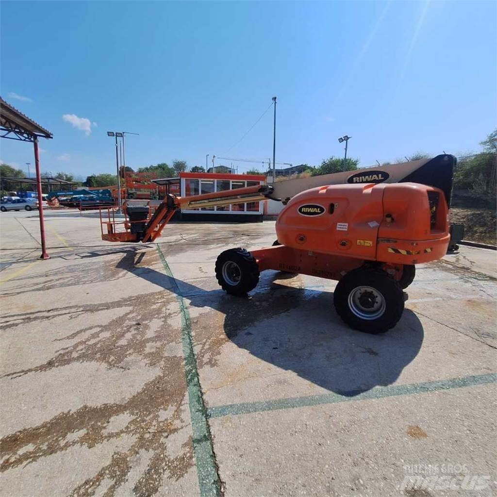 JLG 460SJ Teleskoplifte