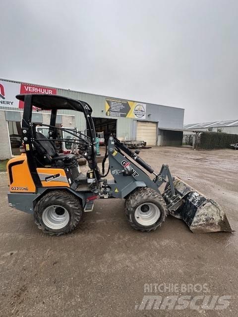 GiANT G2200 HD Læssemaskiner på hjul