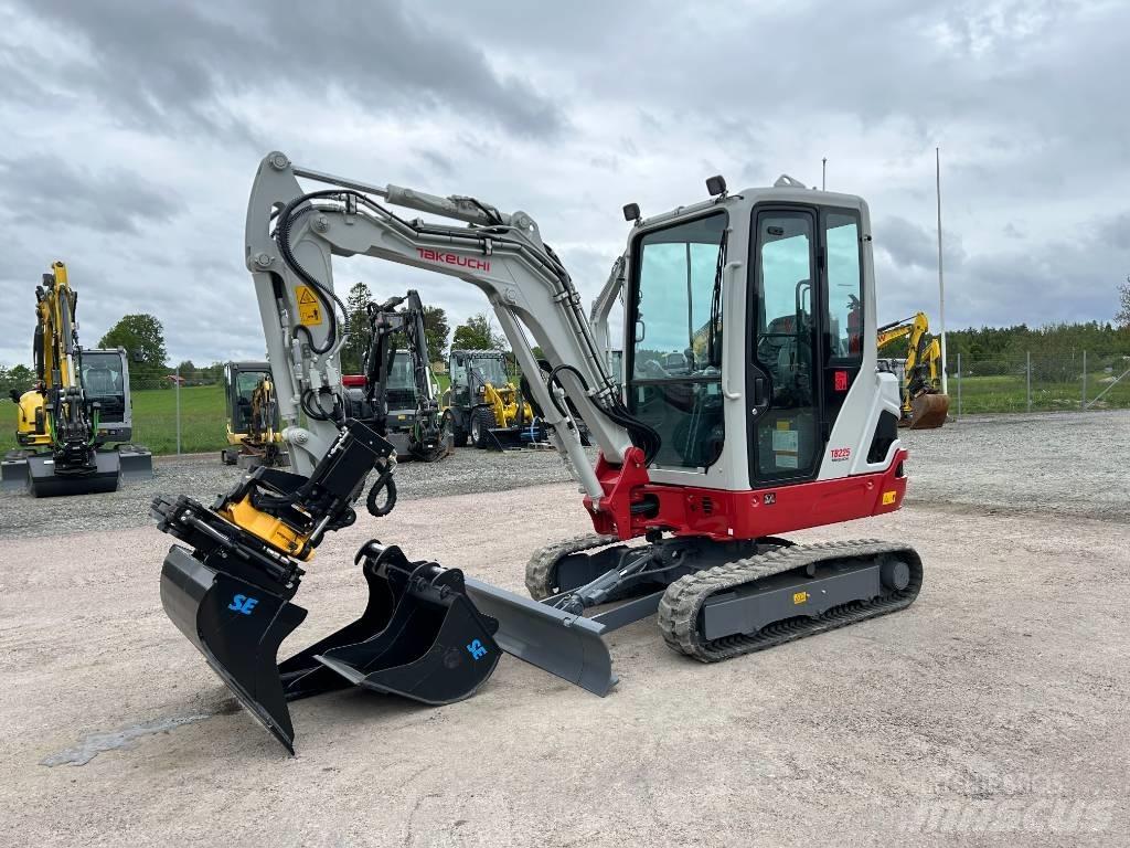Takeuchi TB225 Minigravemaskiner
