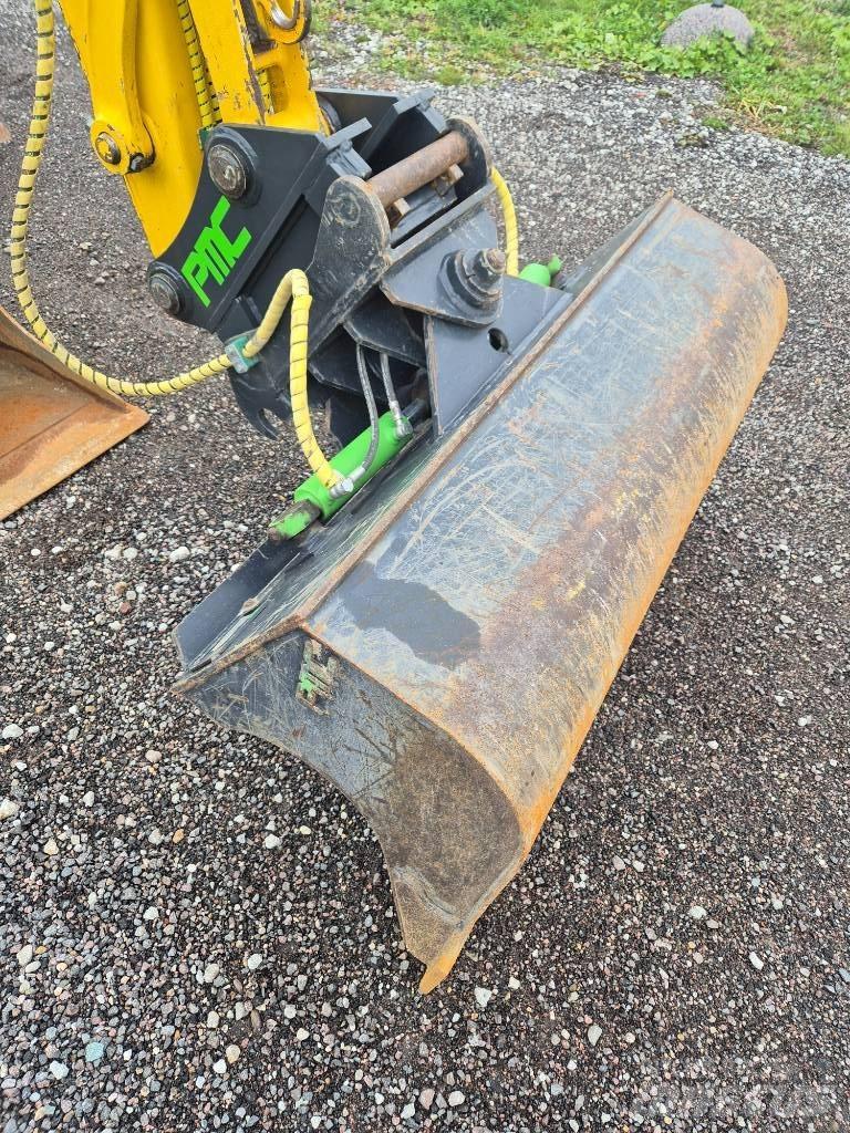 Komatsu PC80MR-5 Midi-gravemaskiner 7t - 12t