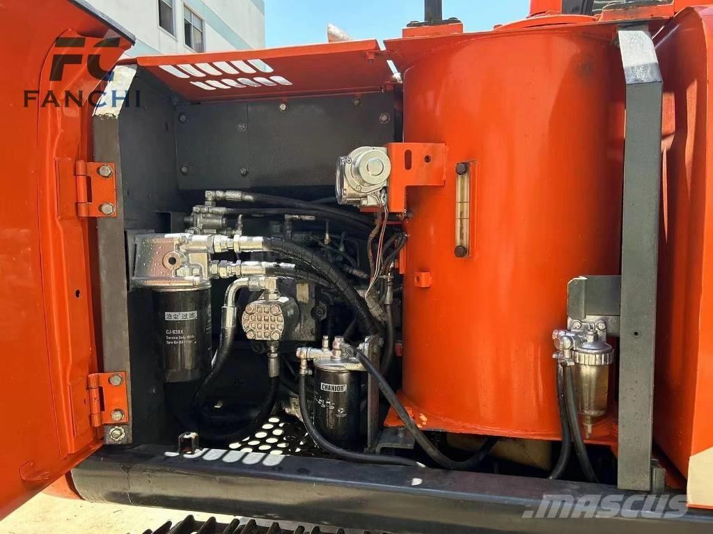 Hitachi ZX 120 Gravemaskiner på larvebånd