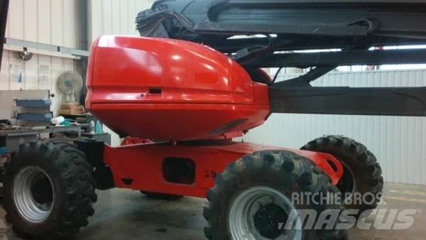 Manitou 160ATJ Bomlifte med knækarm