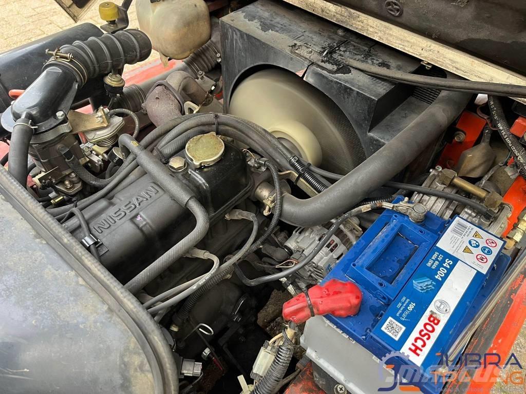 Nissan APJ02A25PU LPG gaffeltrucks