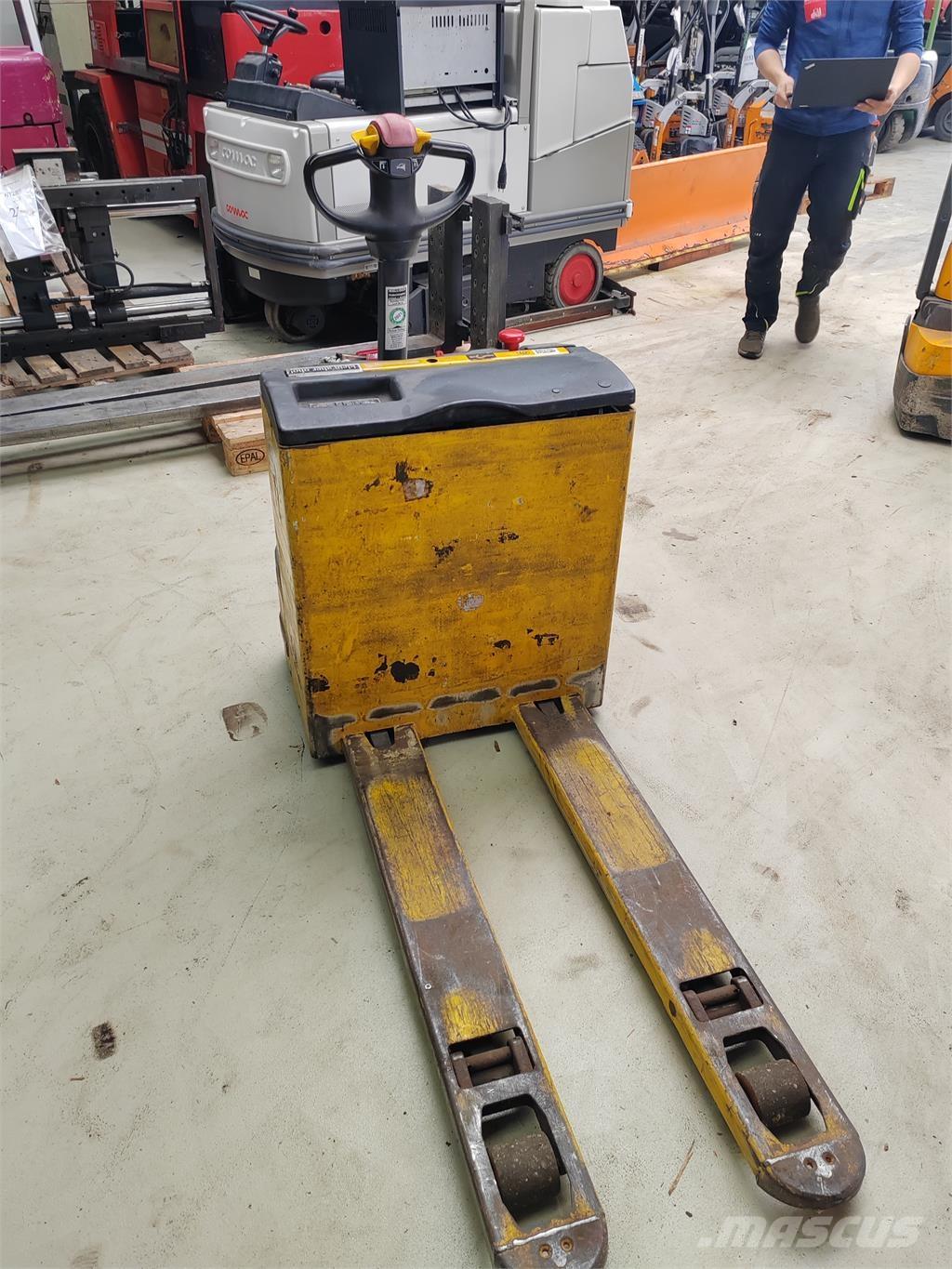 OM TL 18 Gaffelstabler med gående fører