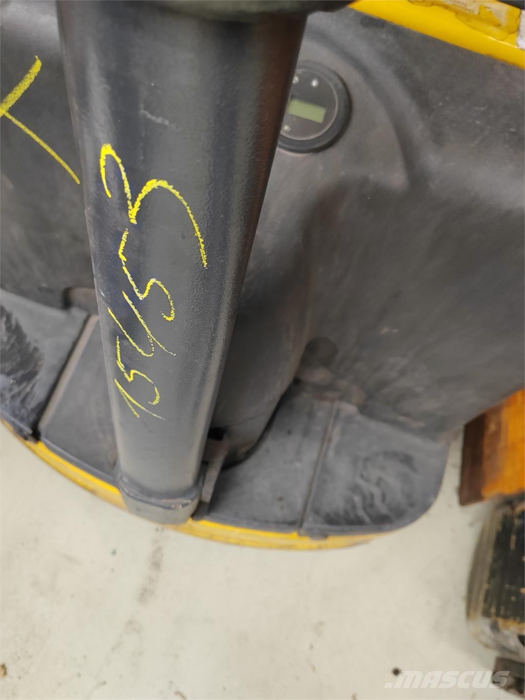 OM TL 18 Gaffelstabler med gående fører