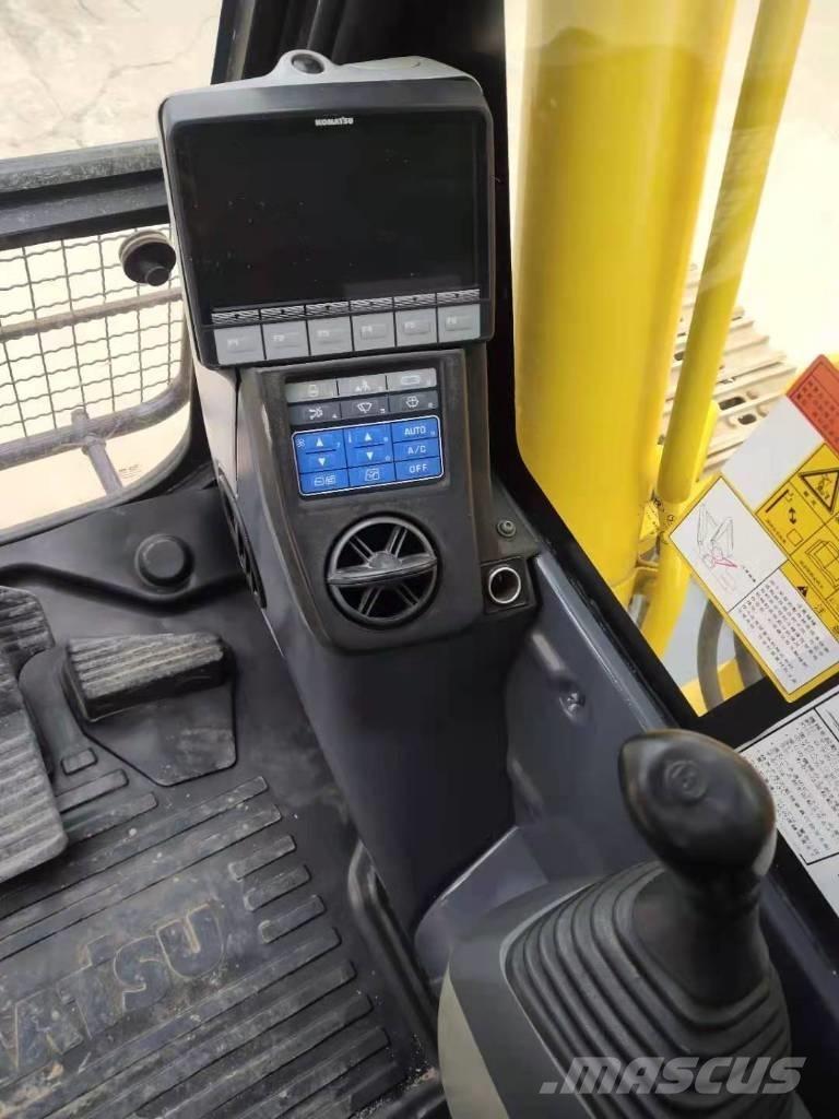 Komatsu PC 200 Gravemaskiner på larvebånd