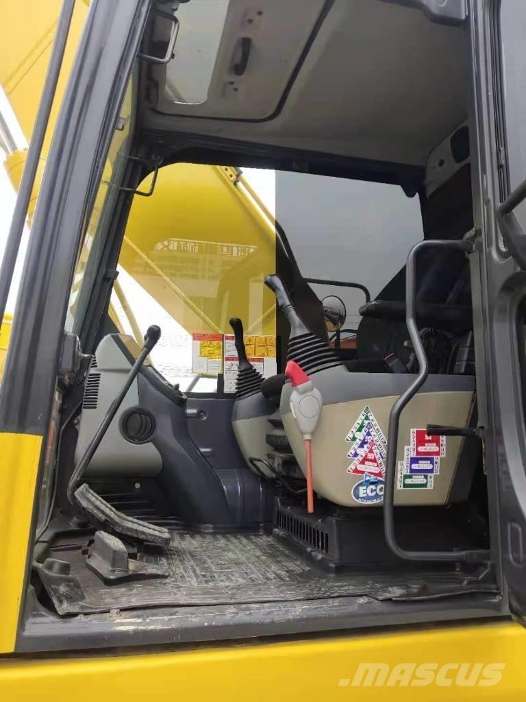 Komatsu PC 200 Gravemaskiner på larvebånd