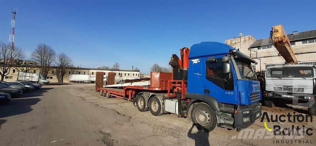 Iveco AS260S43 Trækkere