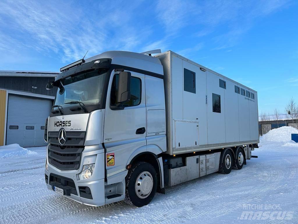 Mercedes-Benz Actros Lastbiler til dyretransport
